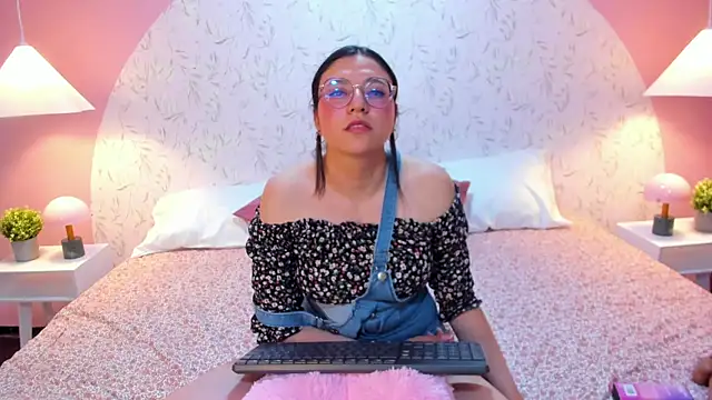 Angelie_Rosebrm – Live XXX-chat