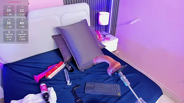 Clawdeen__wolf webcam show