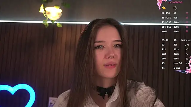 tinyanie: απευθείας συνομιλία ΧΧΧ