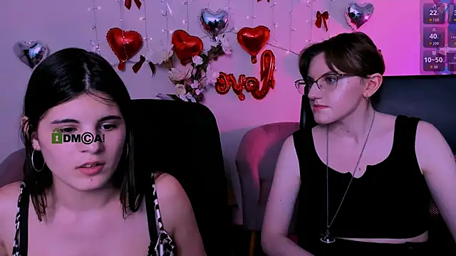 lizzie_boom_'s Live XXX Chat