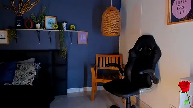 eliza_pink24 Live XXX-Chat