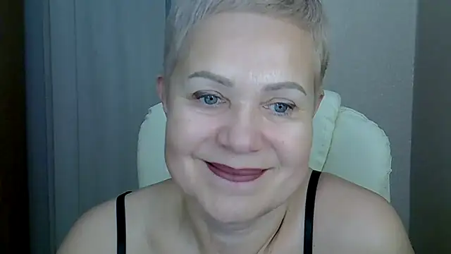 Chatroom XXX en direct de Madam-Madam