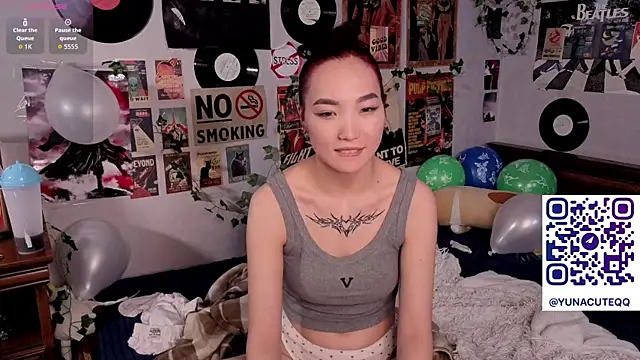 OdetteBiddy Chat XXX in diretta