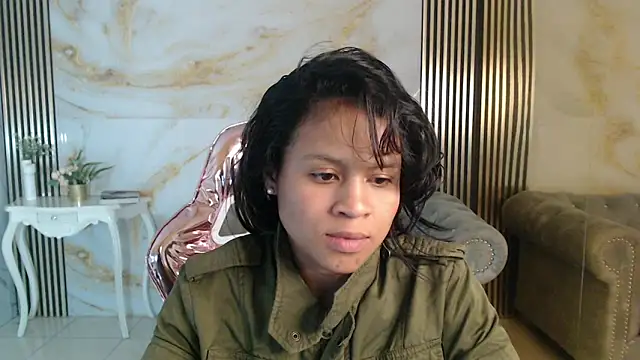 Chat +18 de catalina5_s ao vivo