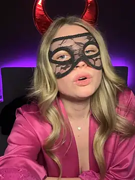 XXX chat uživo modela Cherrycolada