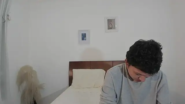 Chat +18 de hardcoreheat_ind ao vivo