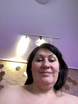 XXX chat uživo modela XLindaMilfX