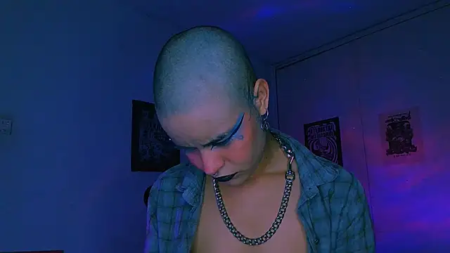 alex_one888 Chat XXX in diretta