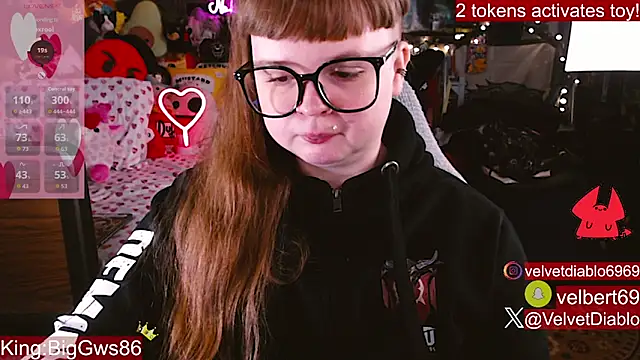 Chatroom XXX en direct de VelvetDiablo