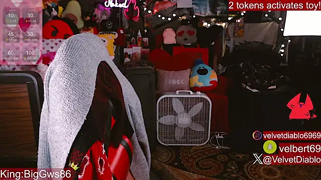 VelvetDiablo Live XXX Chat