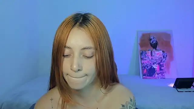 annie_mora: απευθείας συνομιλ ία ΧΧΧ