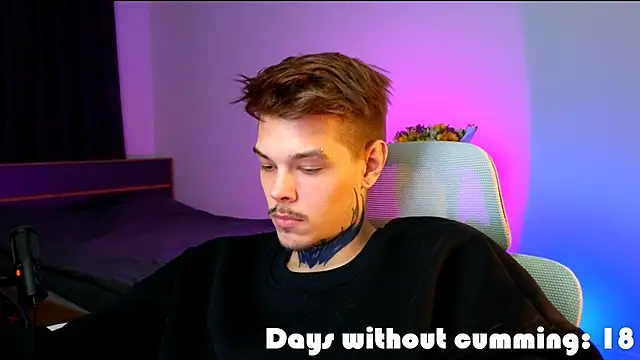 DENIS_HERE: онлайн-секс-чат