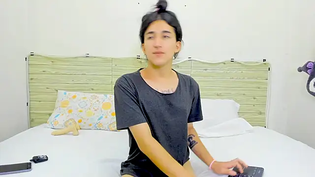 Chat +18 de Evil_Queen13 ao vivo