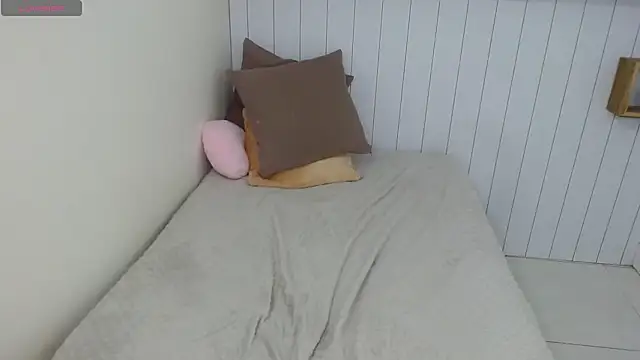 Sembang XXX Secara Langsung Mona_Mistic