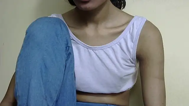 Anu_tiny 现场XXX聊天