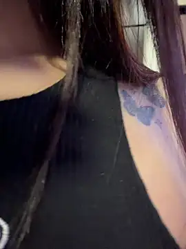 Isabella-Teen Live XXX-Chat