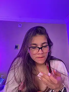 Онлайн чат XXX aurora_divine