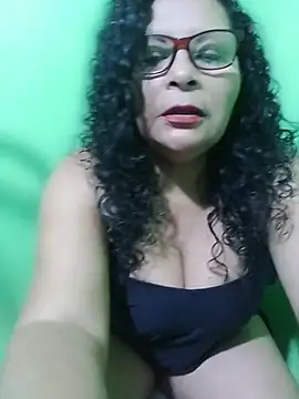 Amarantha25 élő XXX-chatje