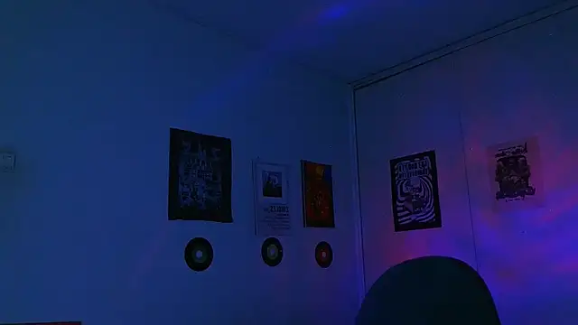 Živý XXX chat alex_one888