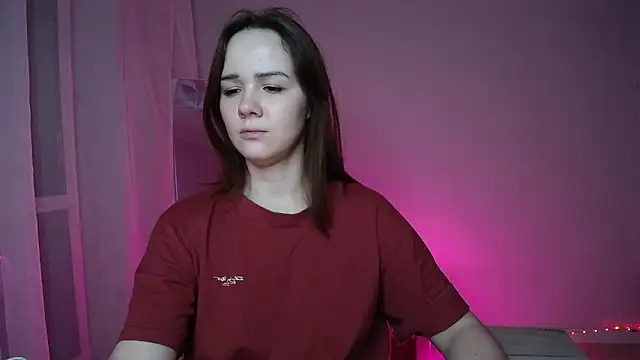 Show modela Lesly_cuuute na web-kameri