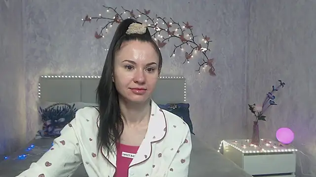 KaraCriegs 라이브 XXX 채팅