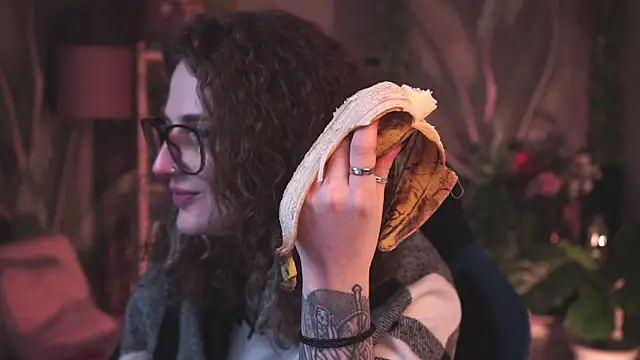 OliviaMcClean Live XXX Chat