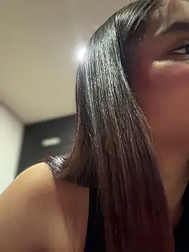 Isabella-Teen Live XXX-chat