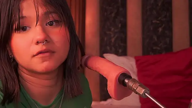 Ivi_Aiko live XXX chat