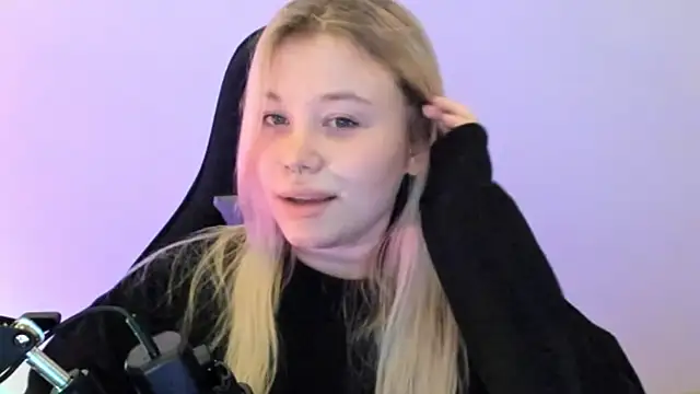 Lulu_Di Chat XXX live