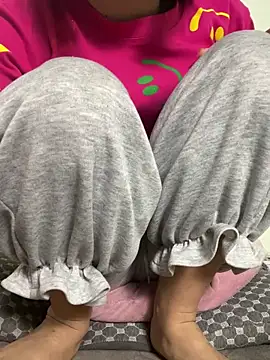 Pokazy przed kamerką – linhanhtran