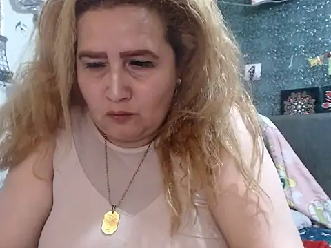 Chat XXX Live Perla1981--