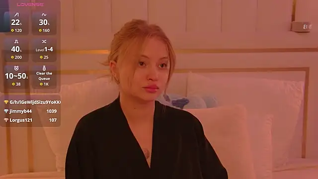 MollyHilton live XXX chat