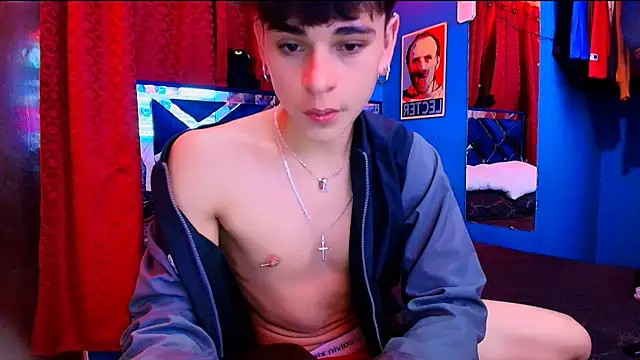 Онлайн чат XXX Luke_Howland