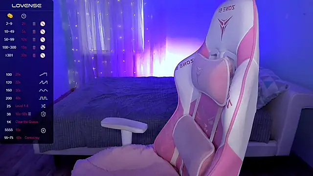 AdeleRoberts 现场XXX聊天