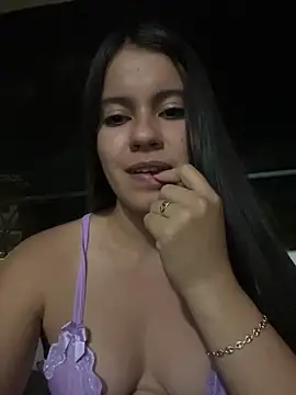 Anny-Cute: онлайн-секс-чат