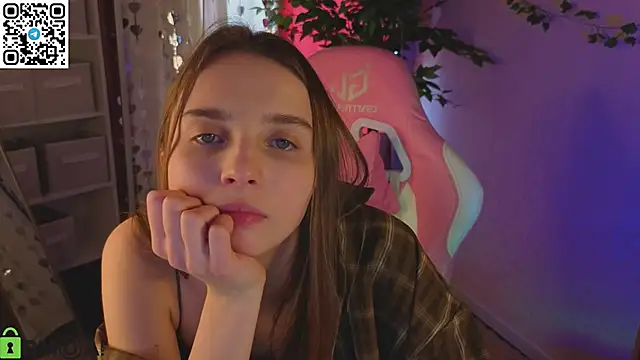 L1na_Reeds লাইভ XXX চ্যাট