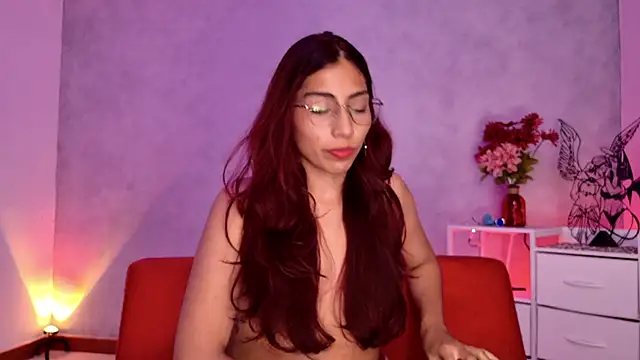 Kadah_ élő XXX-chatje