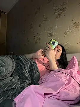 Naughtbaby_2025 Live XXX-chat