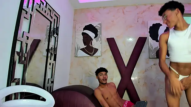 عرض كام COUPLES_BOYS