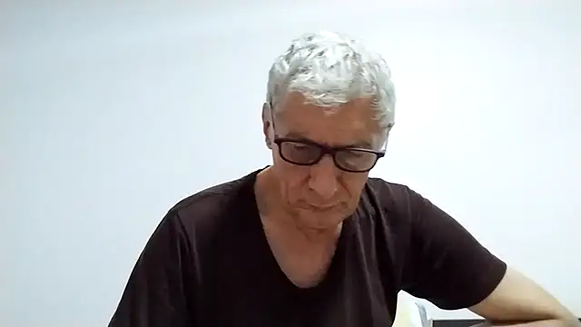 دردشة BIGUNCUTHARDCOCK الجنسية المباشرة