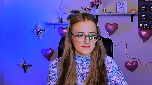 luna_berryyのライブXXXチャット