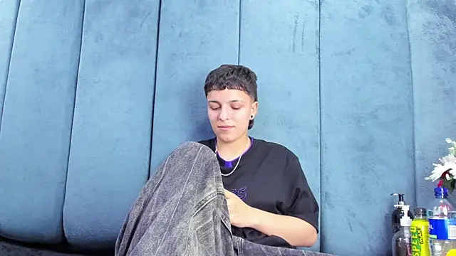 Megan_Thompson_ Obrolan Langsung XXX