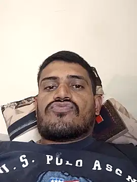 HotXKrish 即時 XXX 聊天