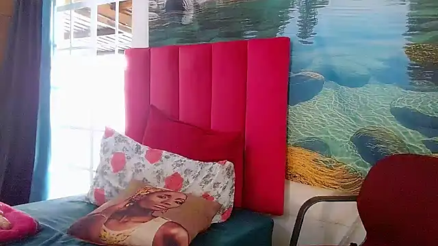 Lisa-001 ওয়েবক্যাম শো