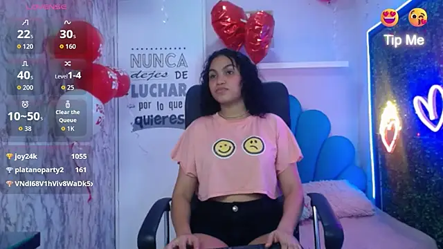 valeria_martinez19 élő XXX-chatje