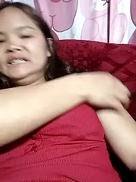 Luminana élő XXX-chatje