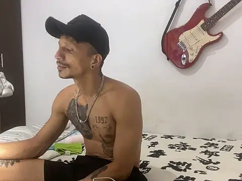 دردشة Andreyssantos الجنسية المباشرة