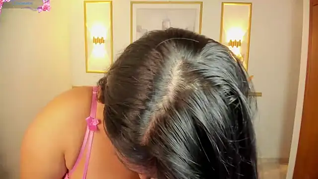 lia_sexx19's Live XXX Chat