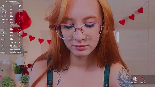 WICKEDEMBER live XXX chat