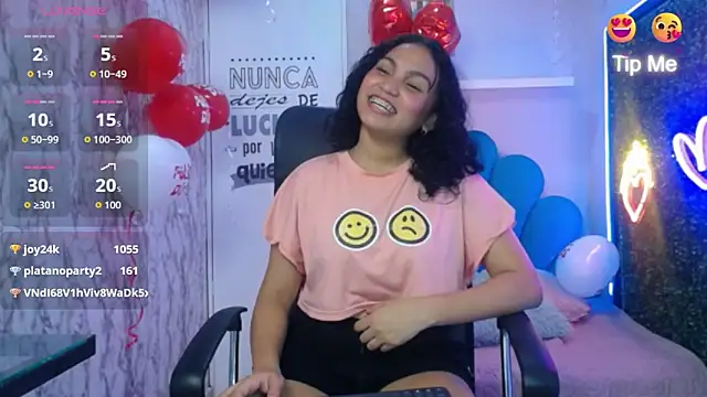 Show modela valeria_martinez19 na web-kameri